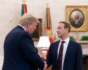 Az internet szabályozásáról tárgyalt Trump és Zuckerberg