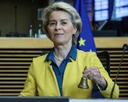 Von der Leyen: Ukrajna megérdemli a tagjelölt státuszt